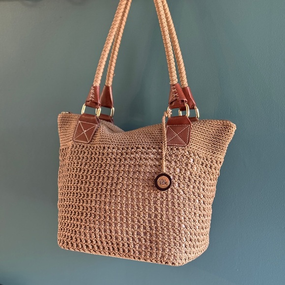 The Sak Handbags - THE SAK Crochet Shoulder Bag | Tan & White | Leather Trim Handles